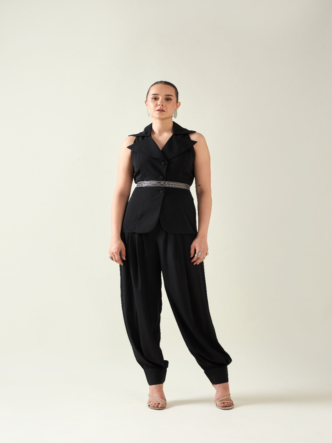 AAKAAR V-Neck Coat & Trousers With Belt Noir Co-Ords