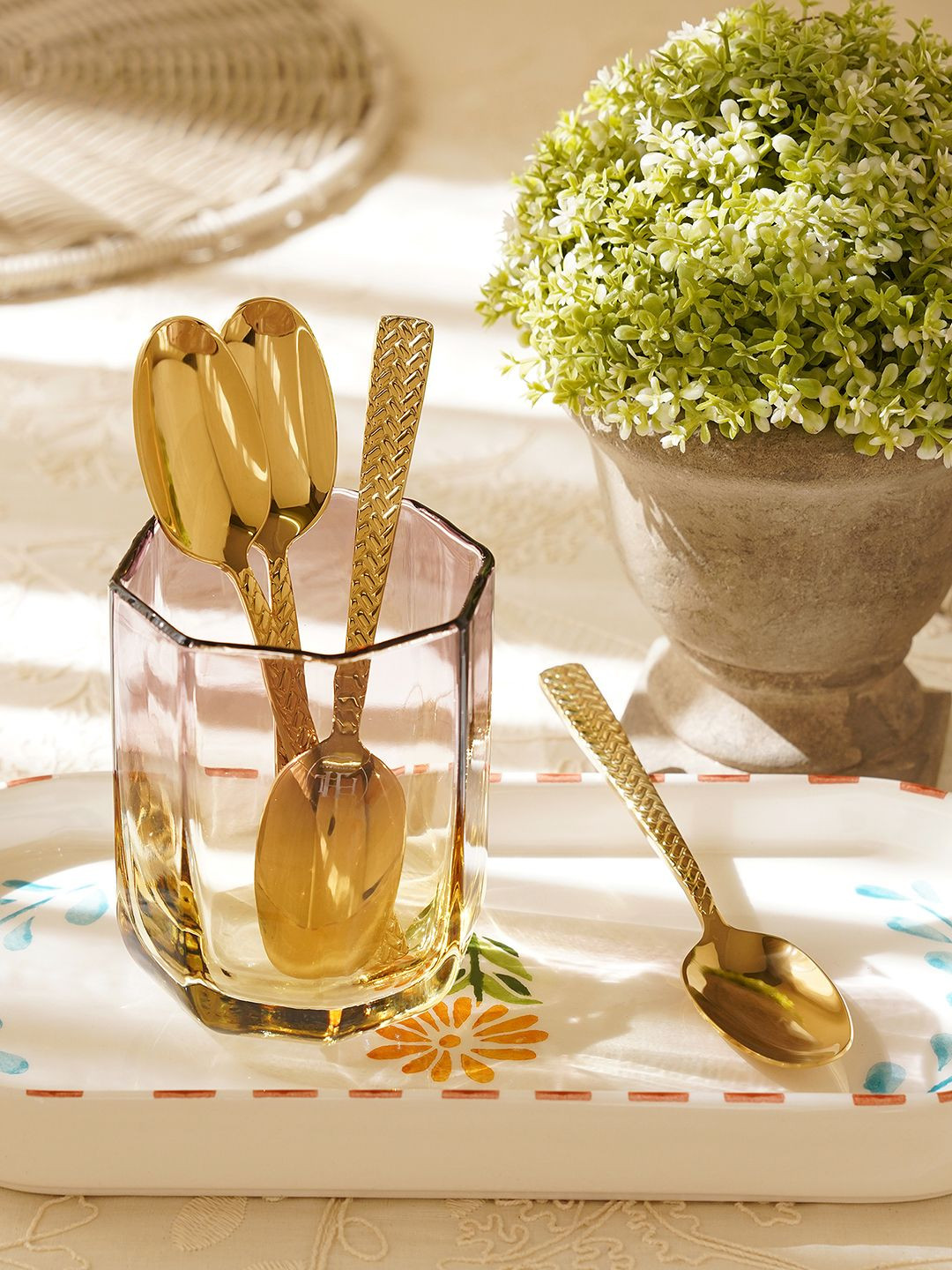 Pure Home and Living Gold-Toned 6 Pieces Zig Zag Textured Stainless Steel Spoons
