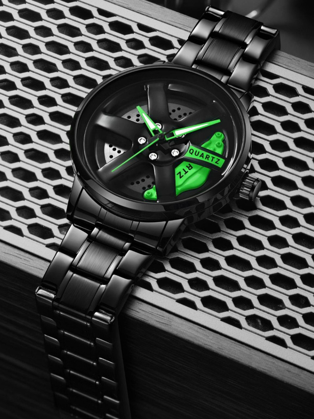 EMPERO Men Brass Patterned Dial & Stainless Steel Wrap Around Straps Analogue Watches Green Wheel Watch 2