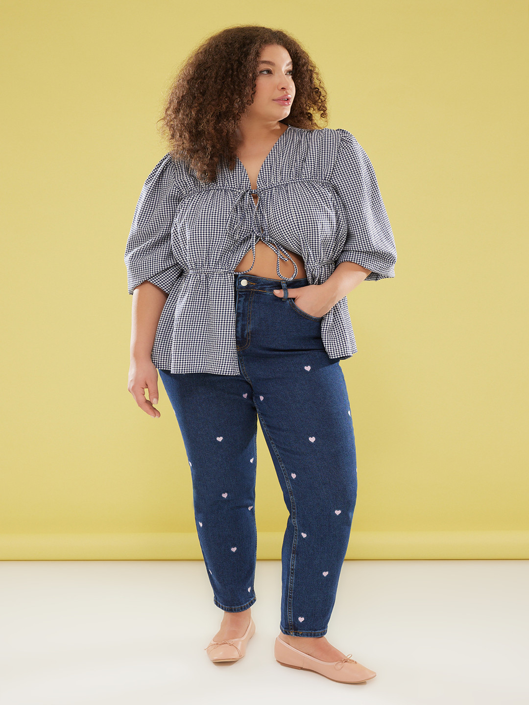 Trendyol Women Low Distress Mid-Rise Jeans