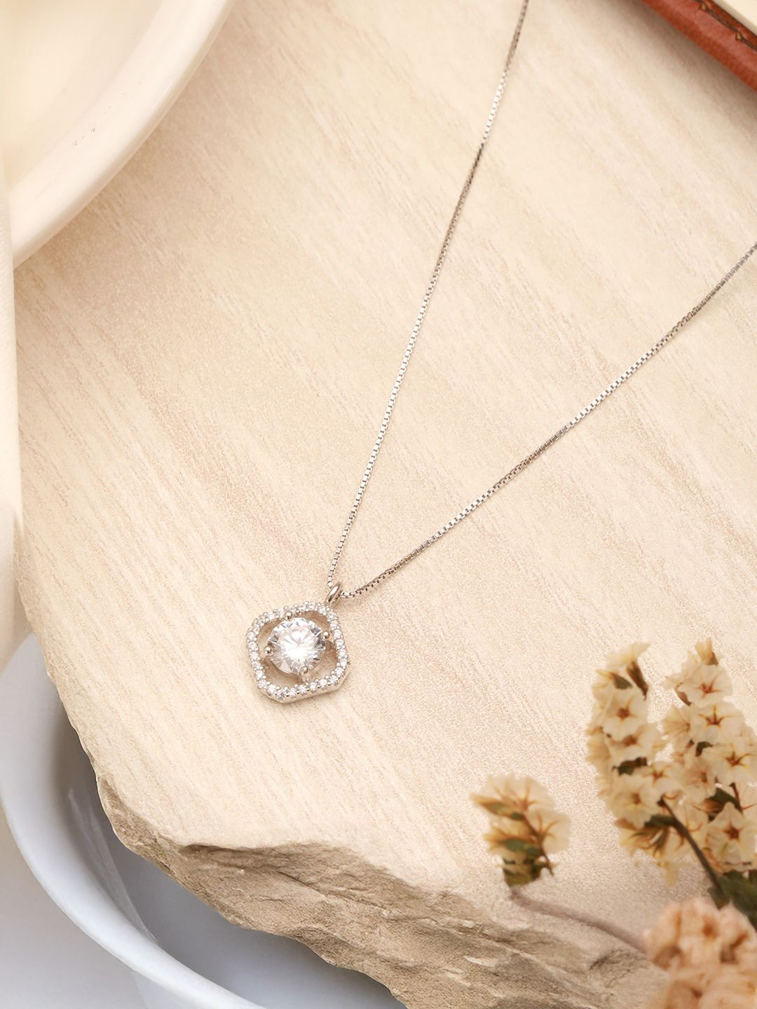 SARAF SILVERETZ Silver-Plated Cubic Zirconia-Studded Halo Square-Shaped Pendant With Chain