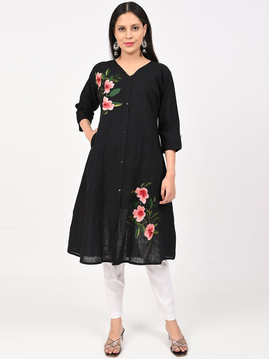 GLORY & I Women Embroidered Thread Work Floral Kurta