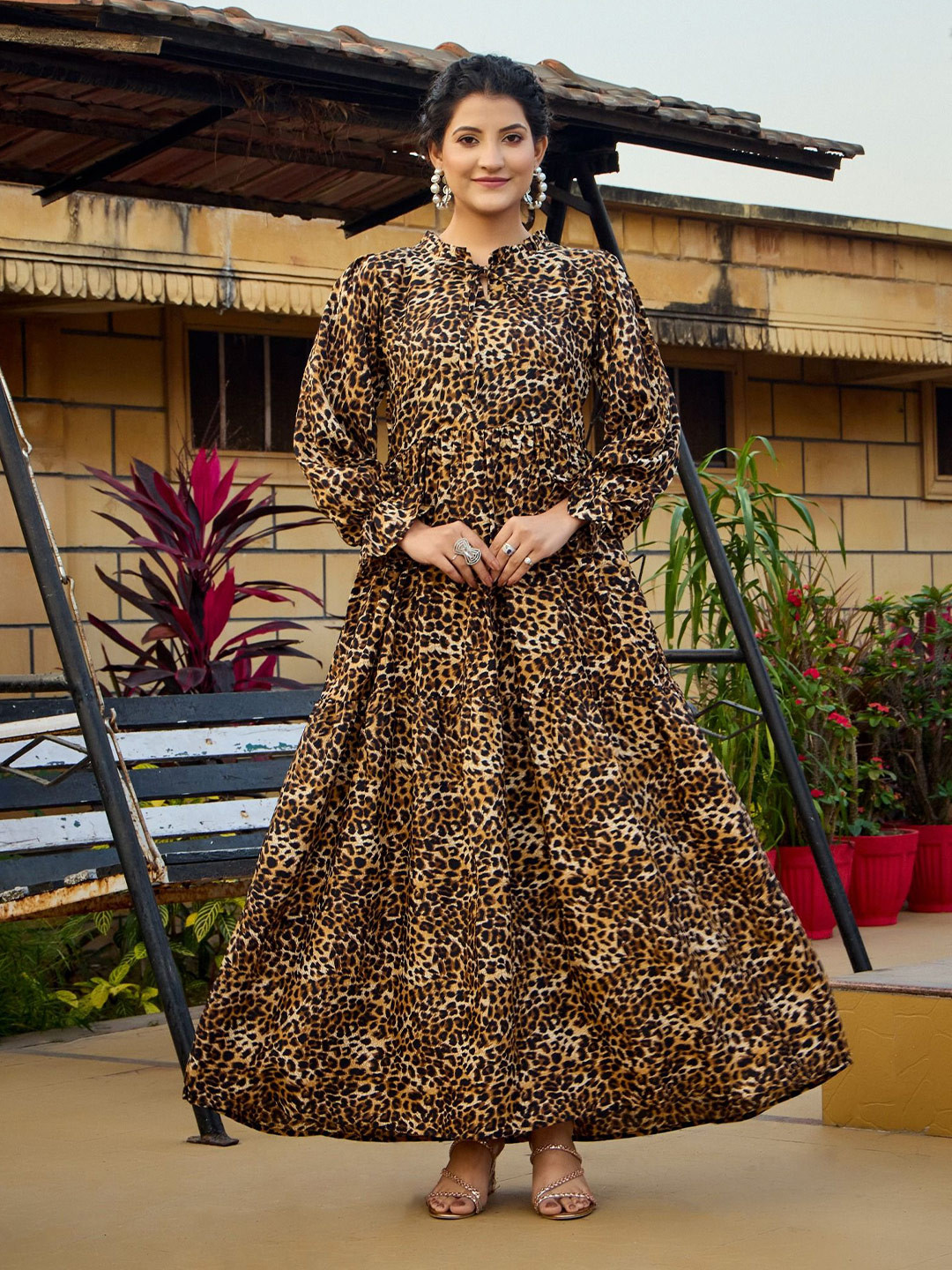 SARINKU Animal Crepe Fit & Flare Maxi Dress