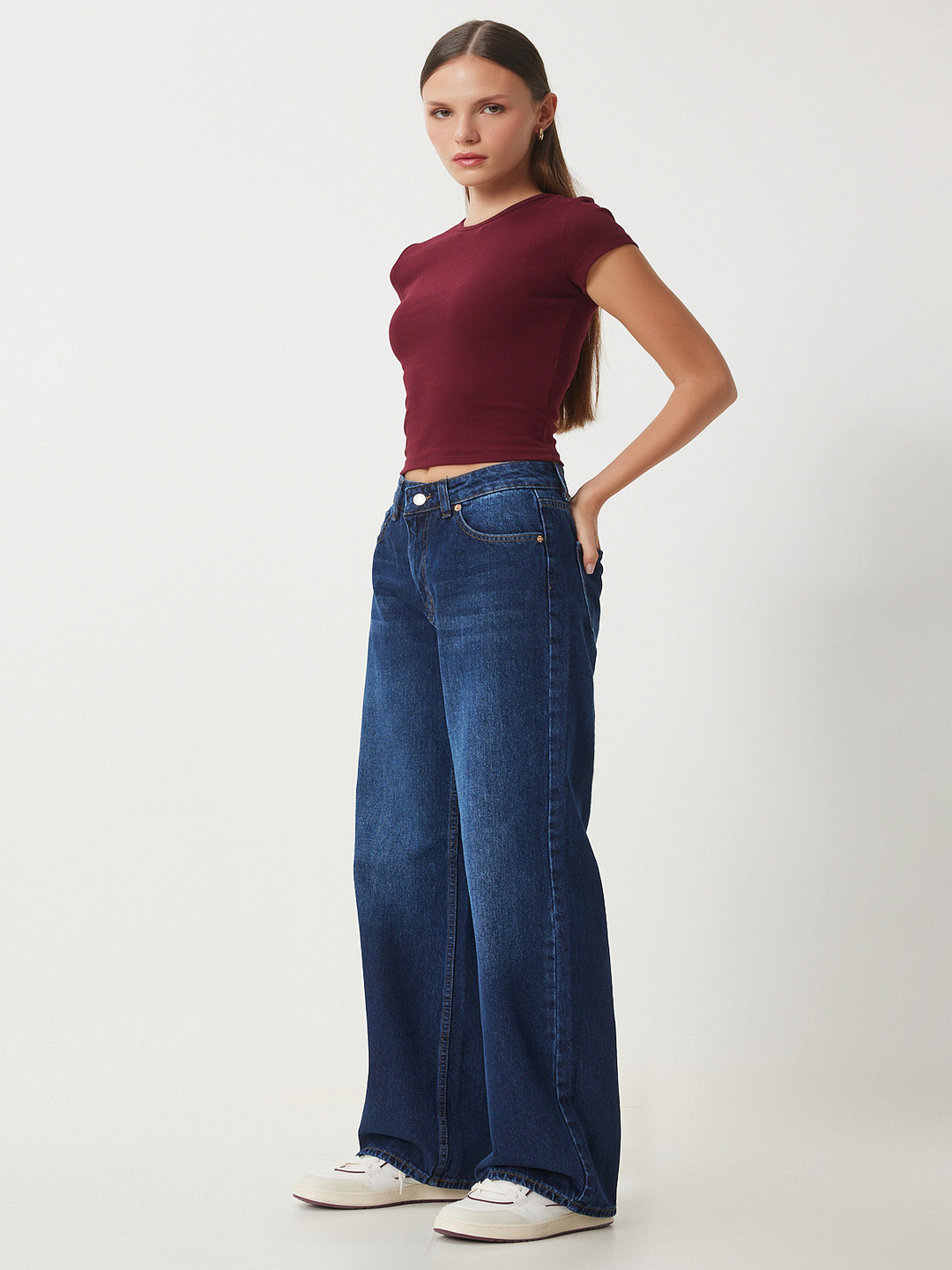 Happiness istanbul Women Mid-Rise Pure Cotton Light Fade Jeans