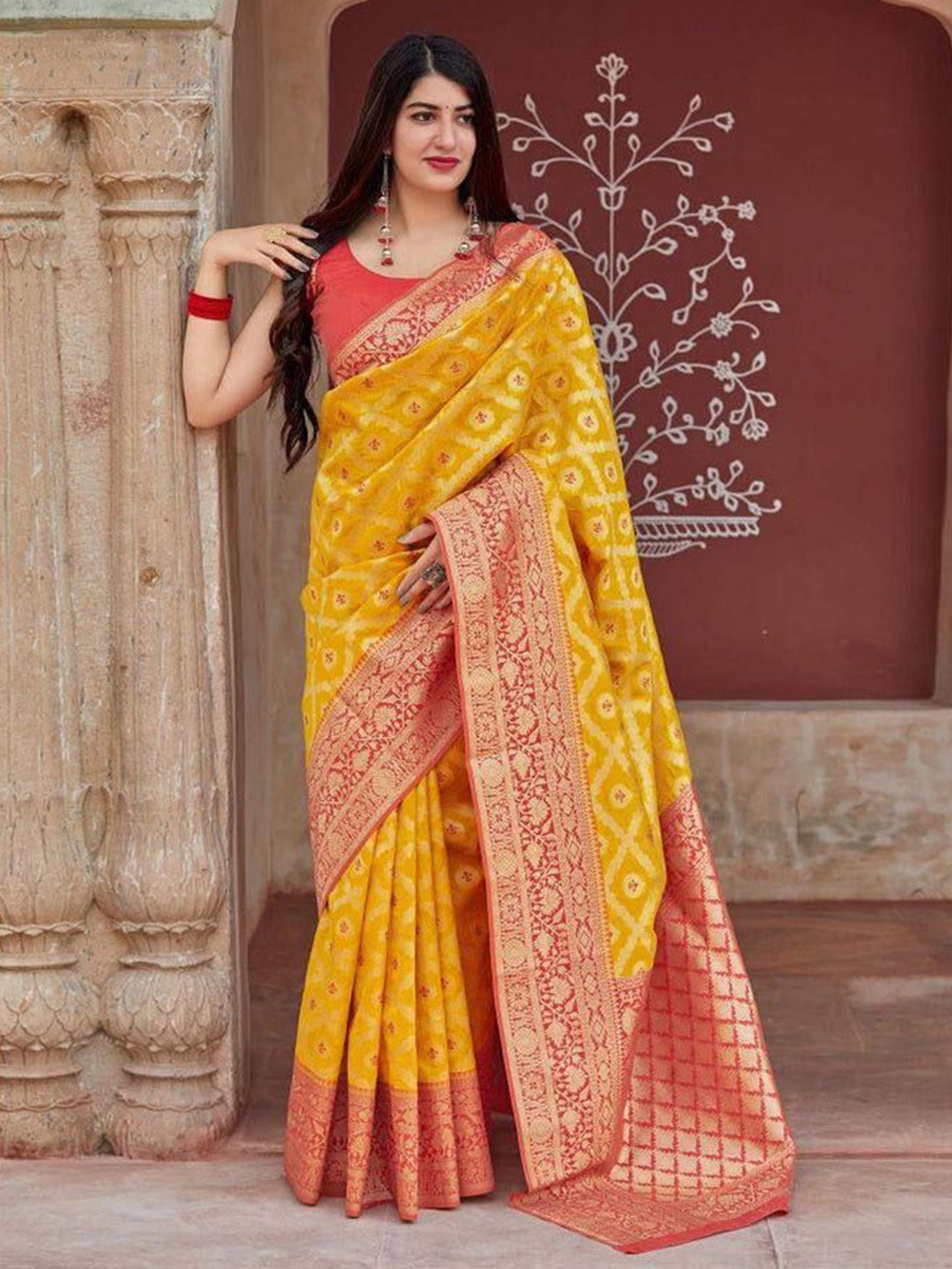 VISVASTA Woven Design Zari Art Silk Kanjeevaram Saree