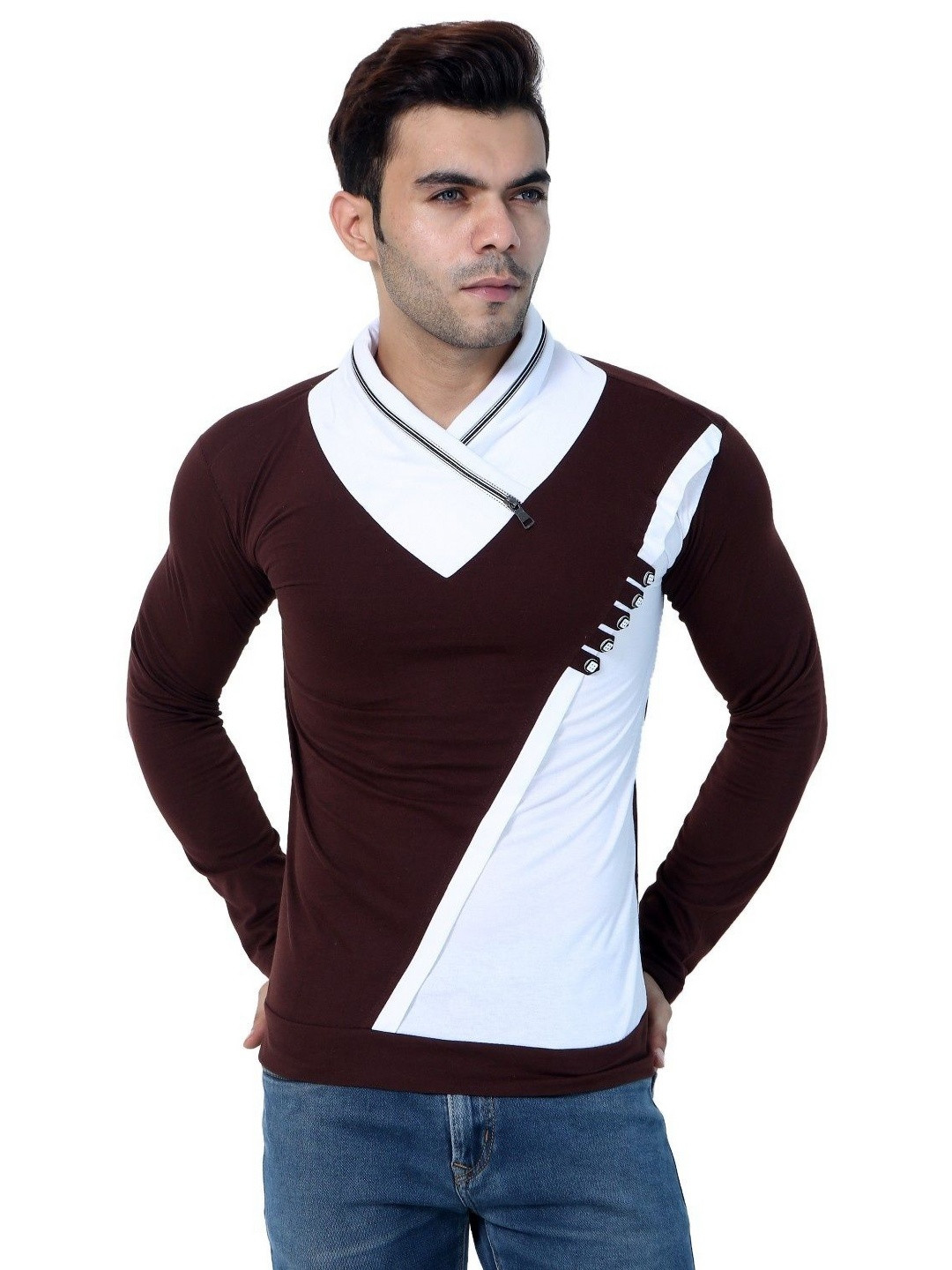 Black Collection Men Colourblocked V-Neck T-shirt