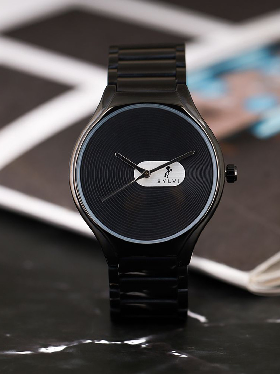 Sylvi Men Patterned Dial & Stainless Steel Straps Analogue Watch ELEGARE-Black