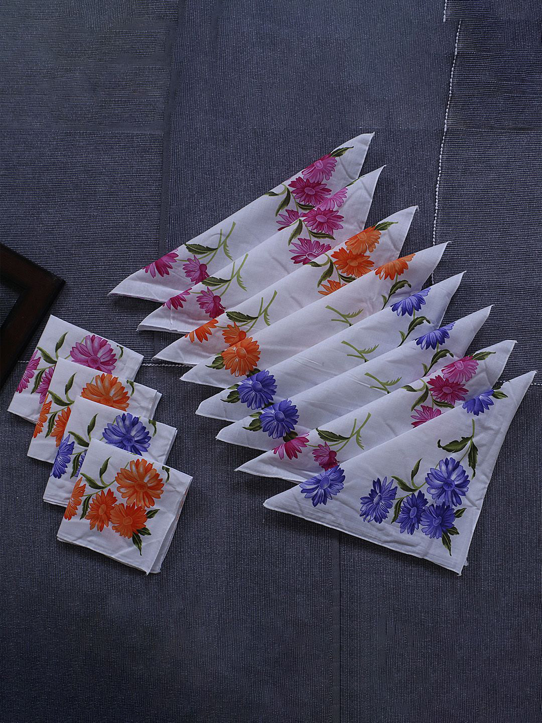 Kuber Industries Women & Girls Set Of 12 White Sunflower Print Soft Cotton Hankies