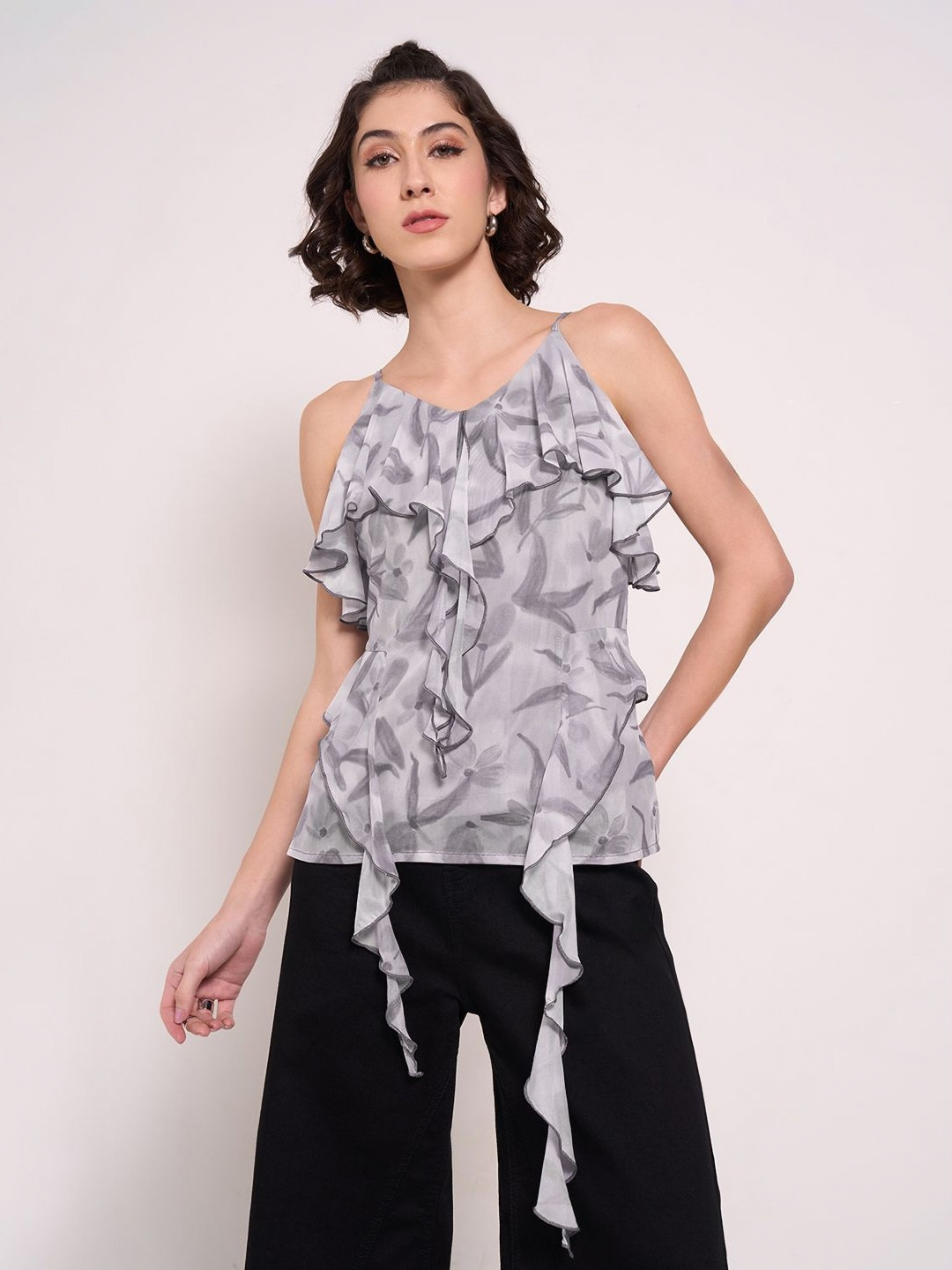 SF JEANS by Pantaloons Women Printed V-Neck Pockets Slim Fit T-shirt