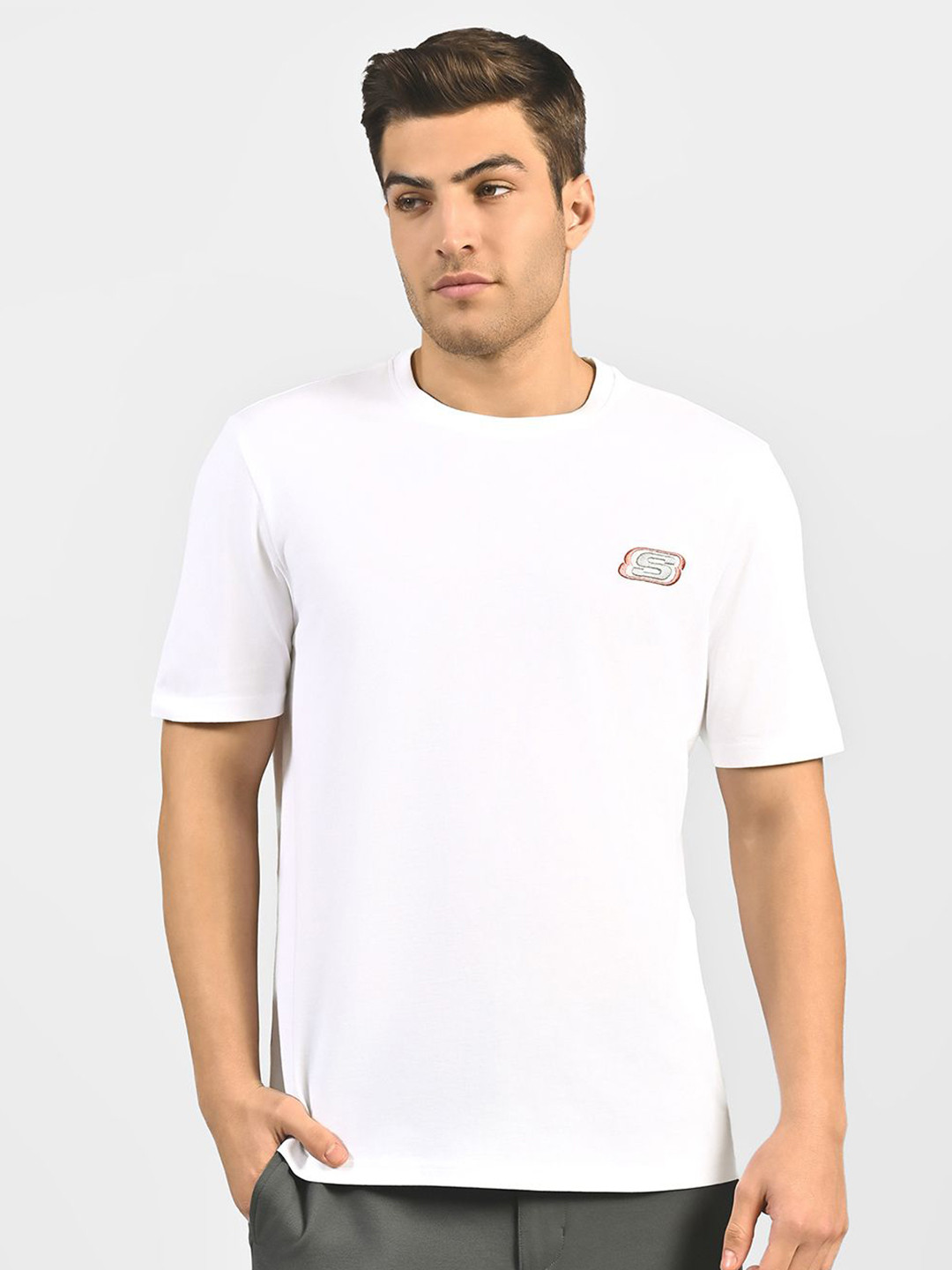 Skechers Men Basic Logo Crew Neck T-Shirts