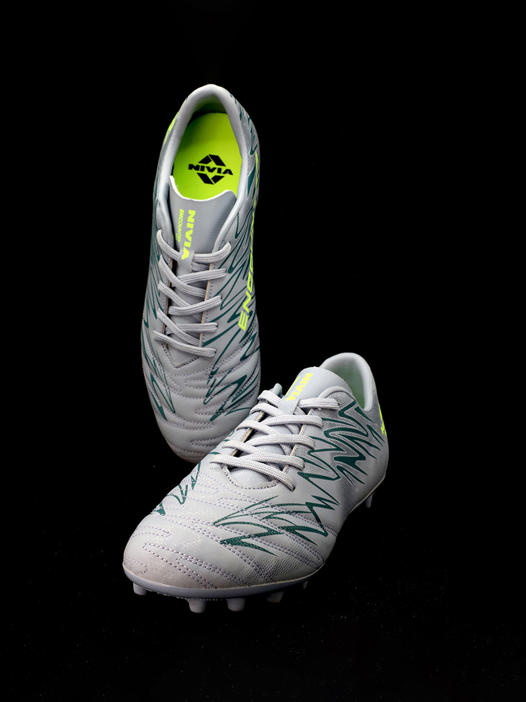 Nivia  Men Grey Encounter MG 11 Futsal Shoe