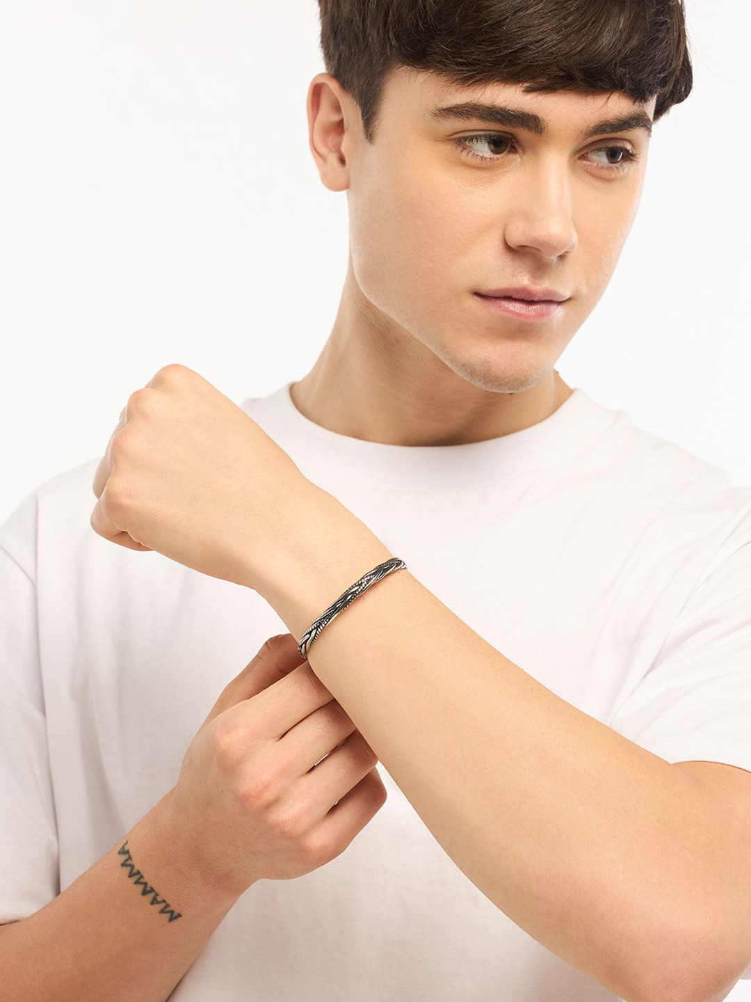 WHITE LIES Men Oxidised Cuff Bracelet