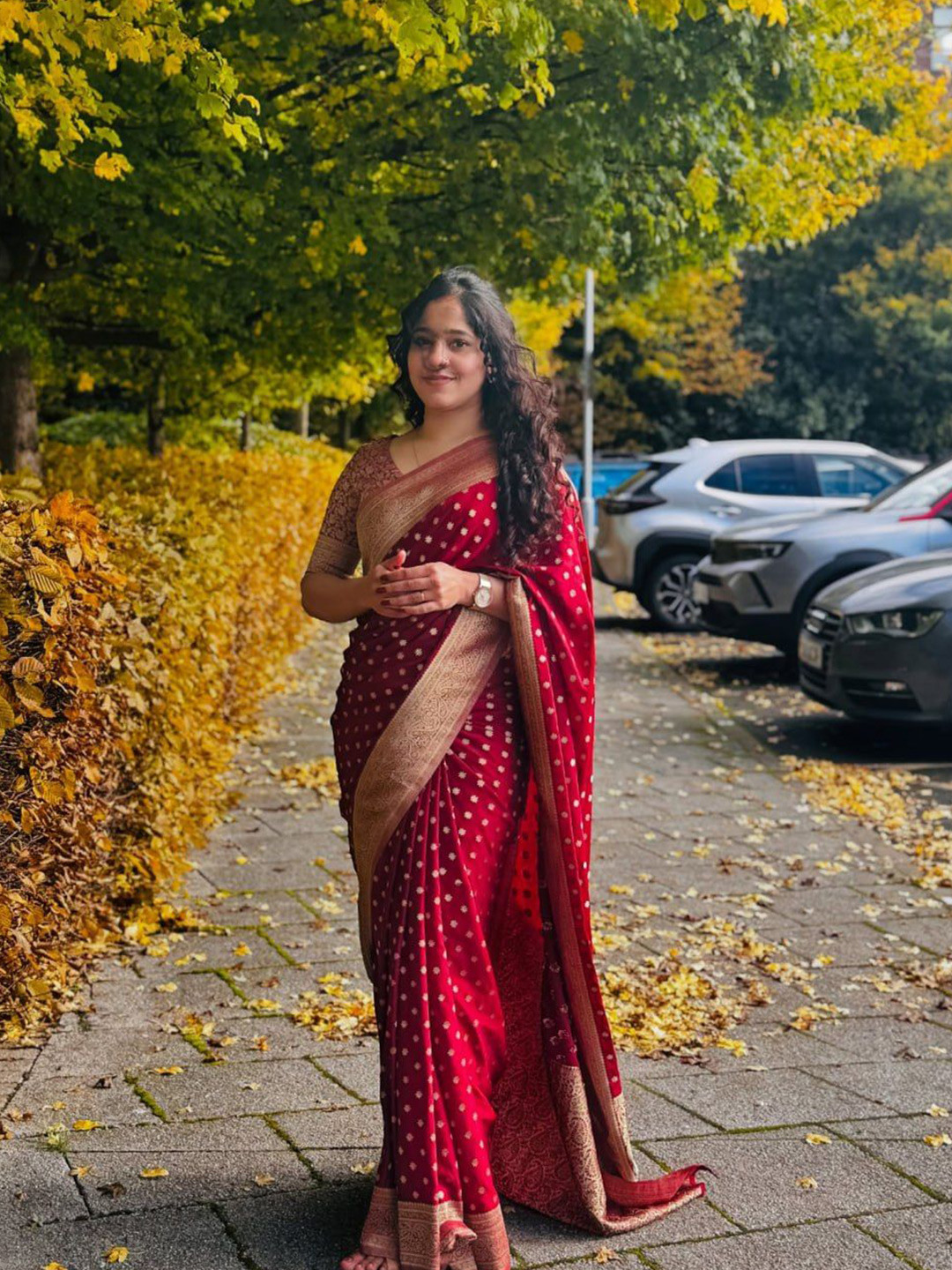 VISVASTA Woven Design Zari Art Silk Kanjeevaram Saree