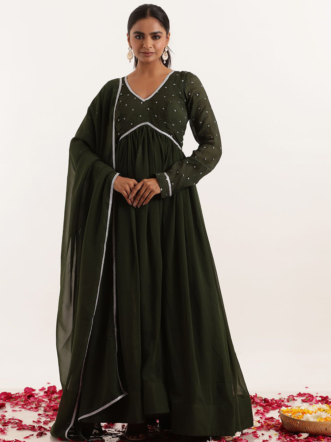 DEASHA INDIA Women Ethnic Motifs Empire Gotta Patti Kurta with Trousers & With Dupatta