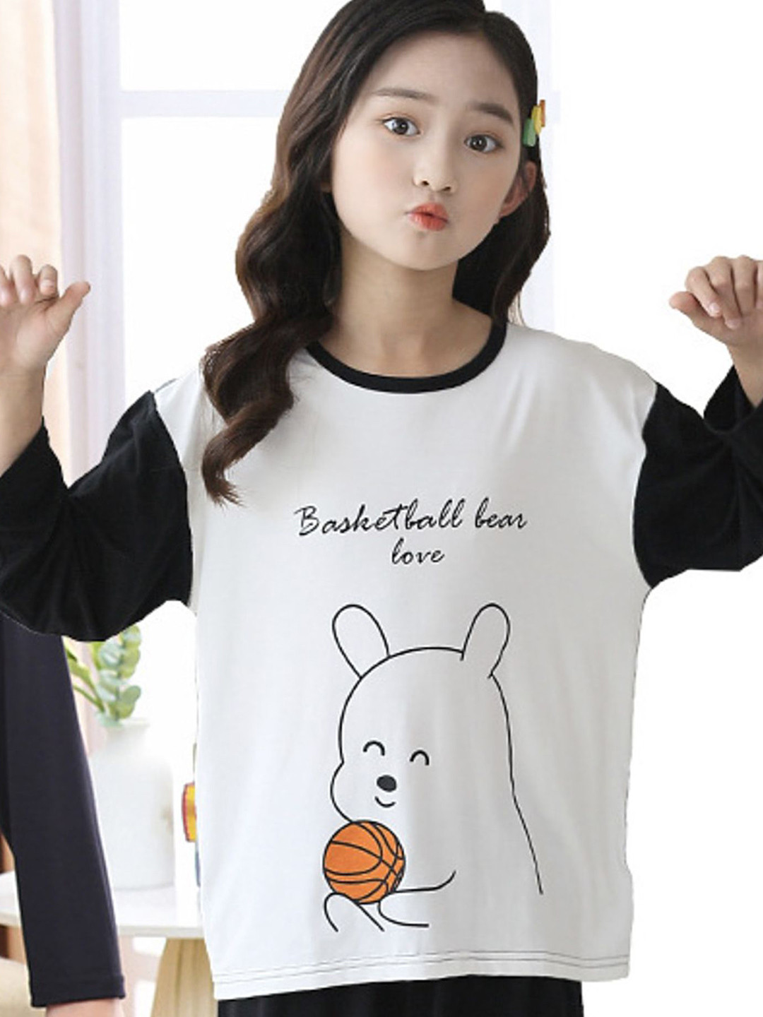 LULU & SKY Graphic Printed Round Neck Night suit
