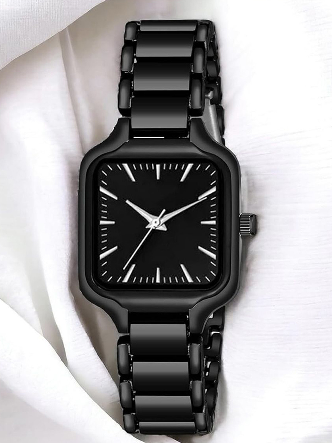SWADESI STUFF Women Dial & Bracelet Style Straps Analogue Watch SDS 156 BLACK 99