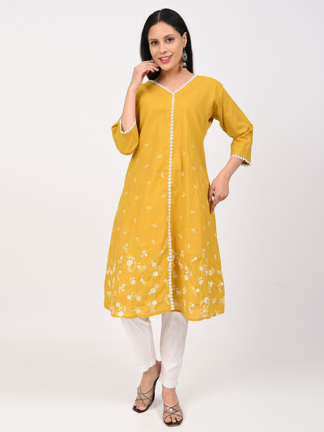 GLORY & I Embroidered V-Neck A-Line Kurta