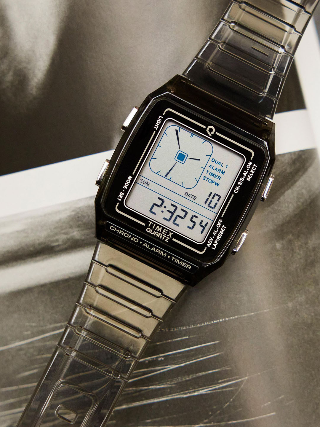 Timex Unisex Dial & Stainless Steel Straps Digital Automatic Solar Powered Watch TW2W45000UJ