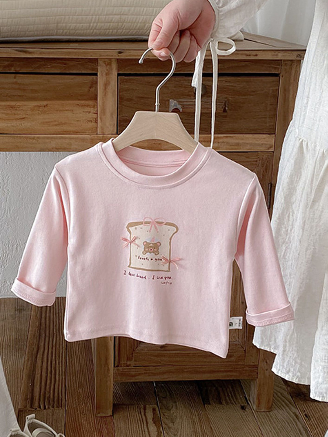 LULU & SKY Girls Raw Edge T-shirt