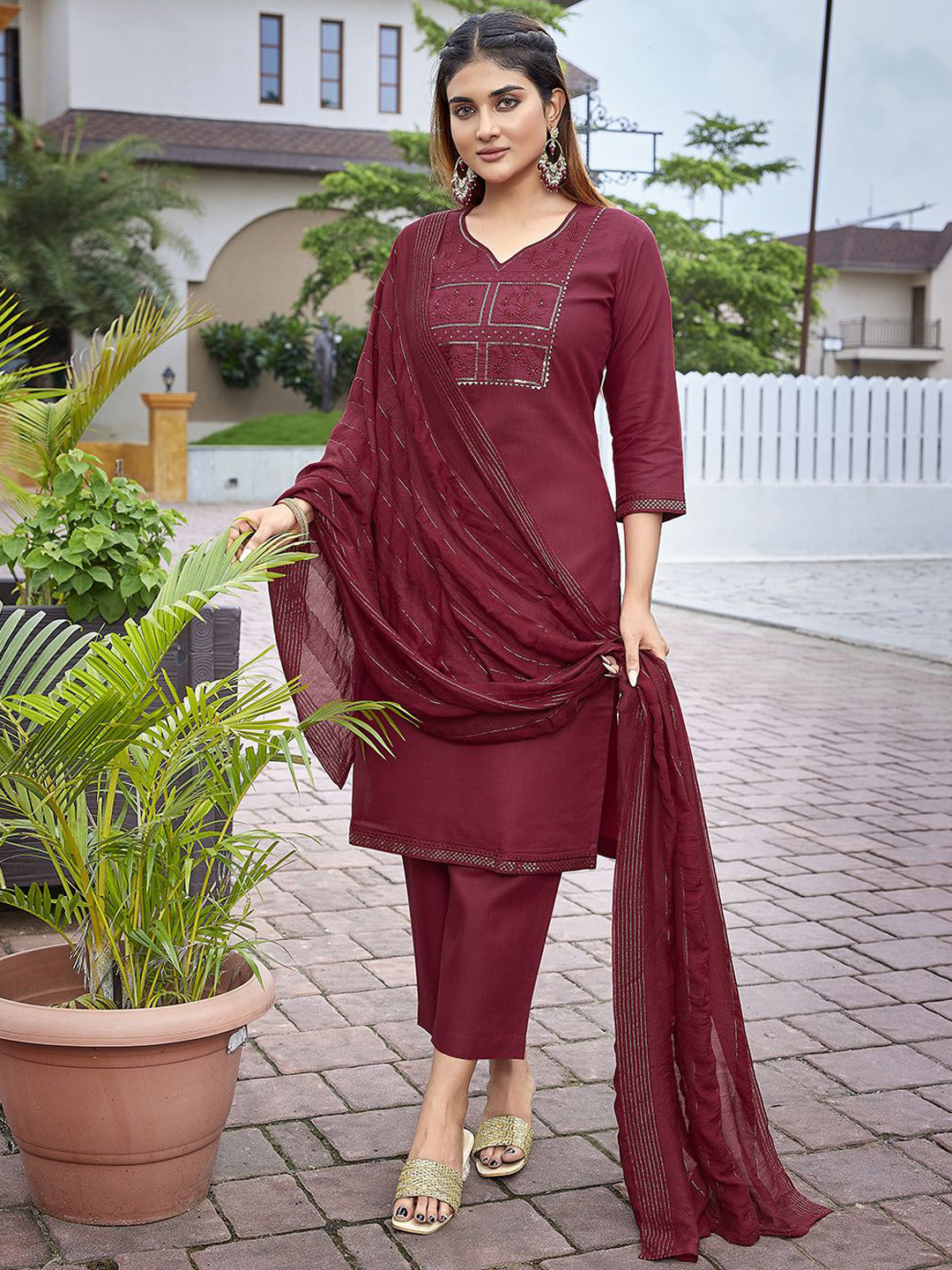 HERE&NOW Women Embroidered Regular Kurta with Trousers & With Dupatta