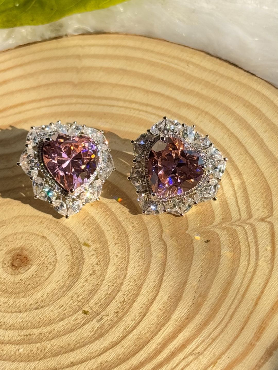 The Jewellery Tale Contemporary Studs Earrings