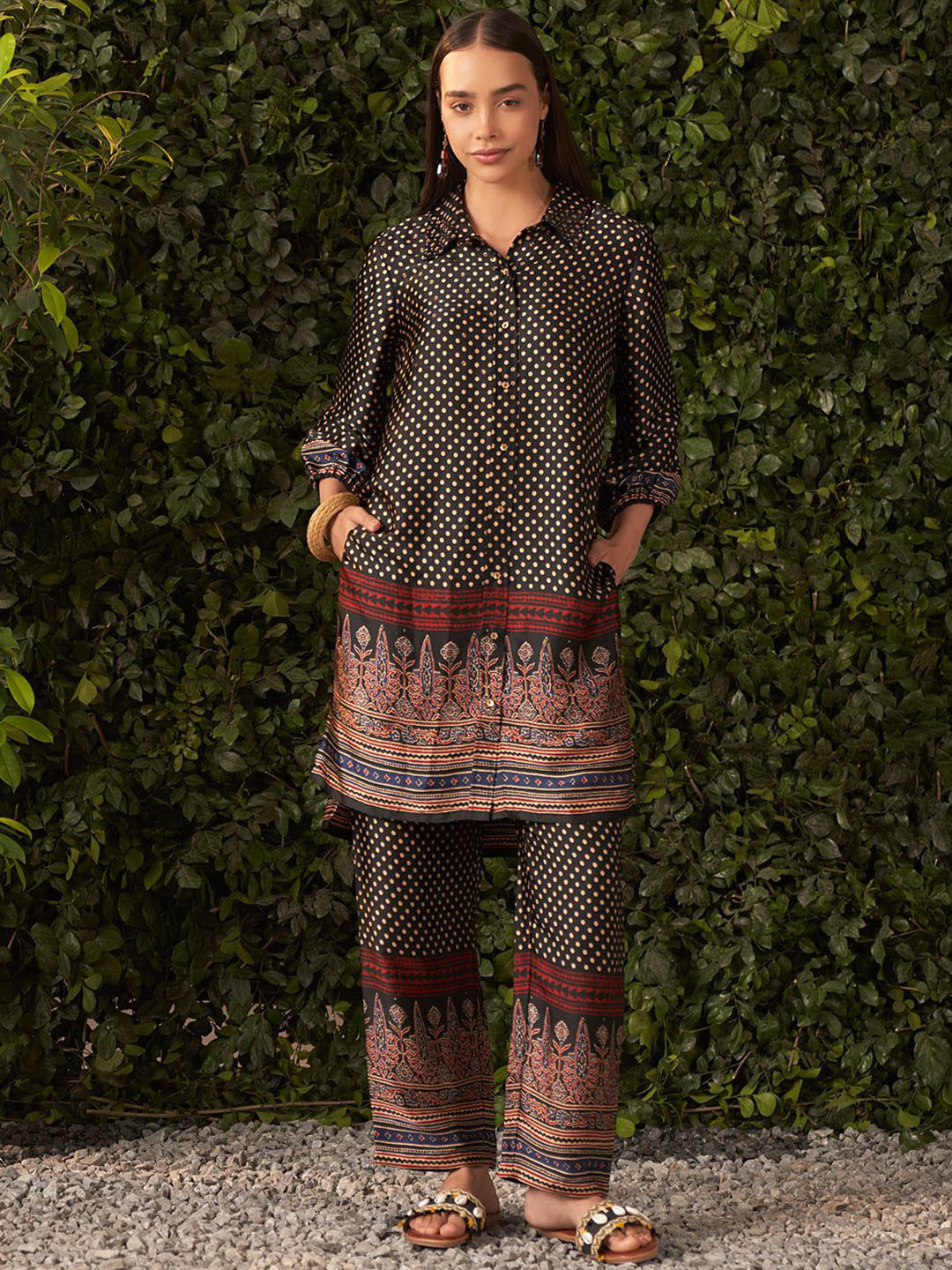 Lakshita Women Black Printed Satin Co-Ords