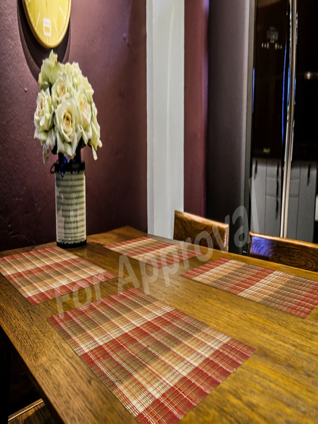 CASA-NEST 4-Pcs Red & Green Ribbed Table Placemats