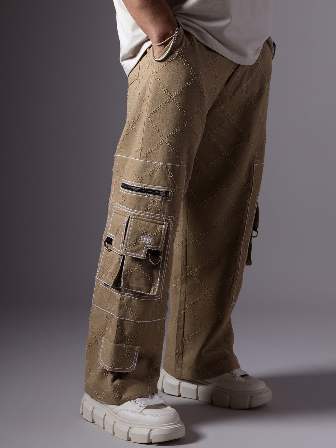 HOP HEAD Men Loose Straight Fit Low Distress Light Fade Jeans