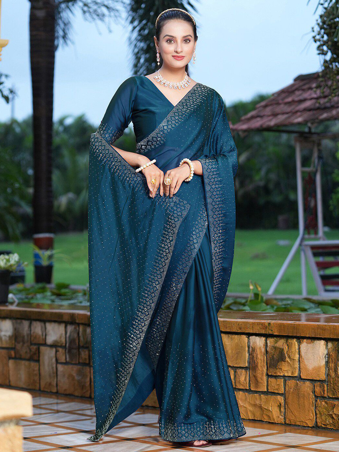DIVASTRI Embellished Beads and Stones Pure Georgette Designer Garad Saree