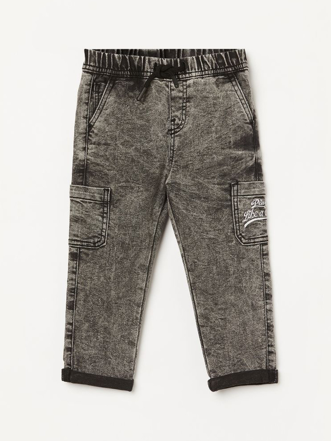 Juniors by Lifestyle Boys Slash Knee Heavy Fade Jeans