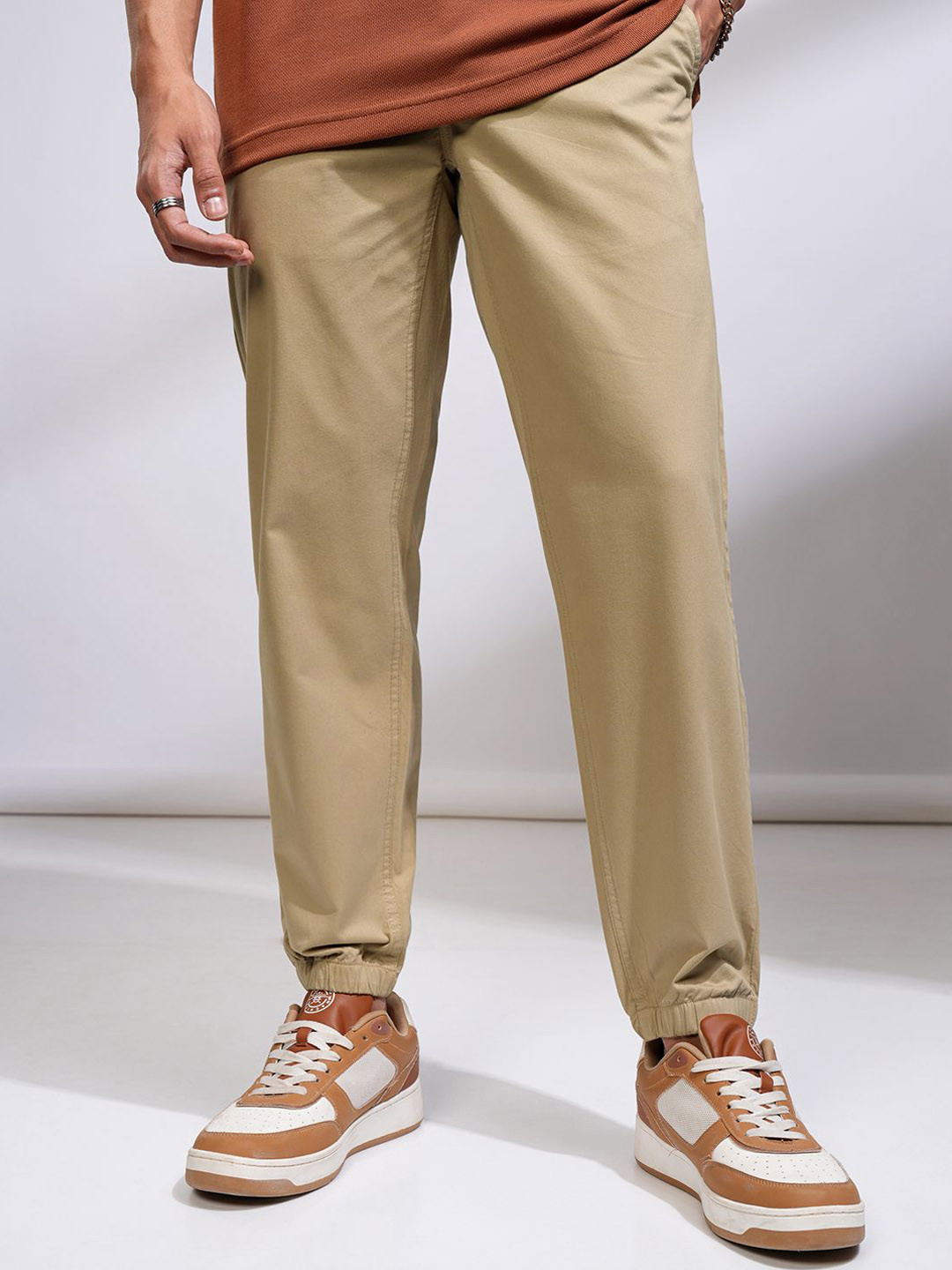 HIGHLANDER Men Solid Half Elasticated Jogger