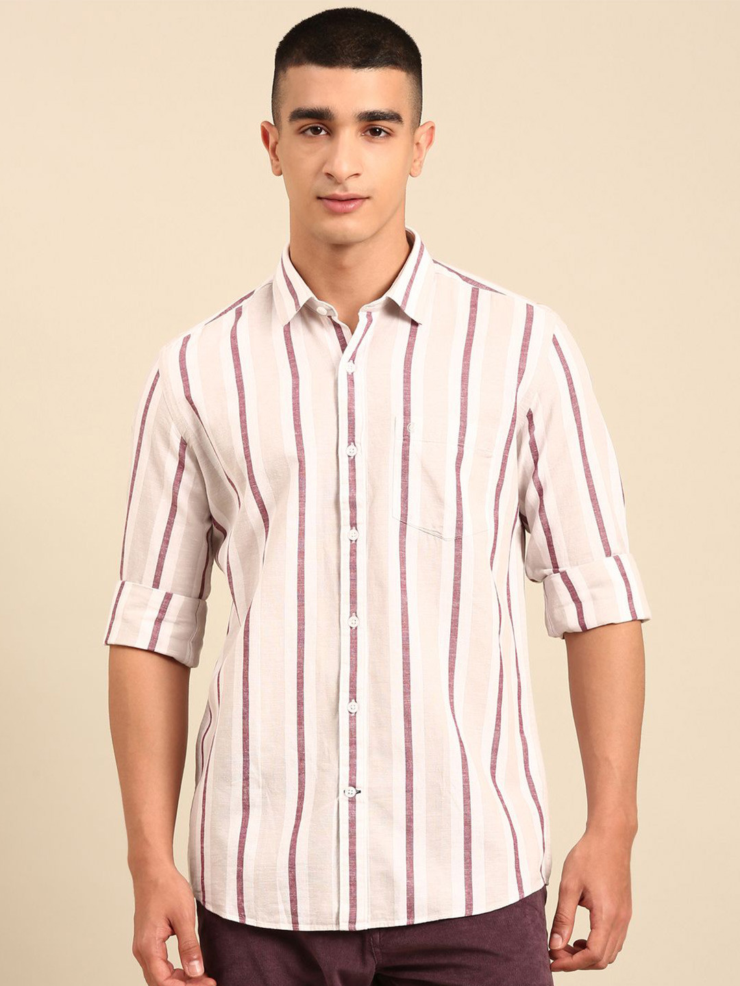 CAVALLO by Linen Club Men Contemporary Slim Fit Horizontal Stripes Opaque Striped Casual Shirt