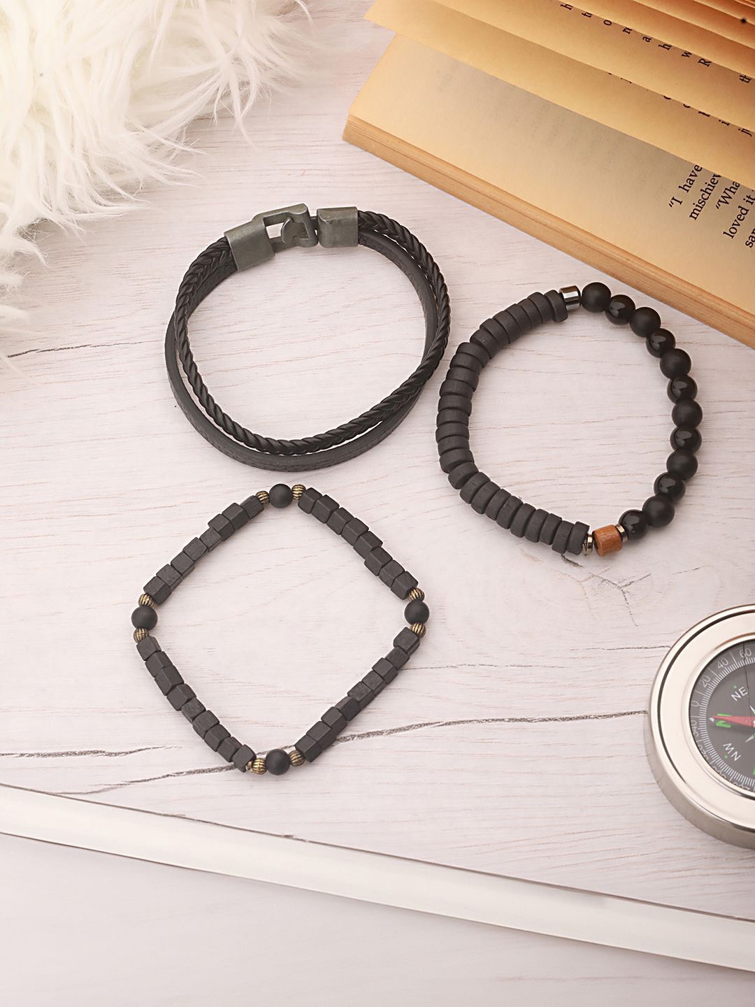 The Roadster Lifestyle Co Men Beaded Bracelets