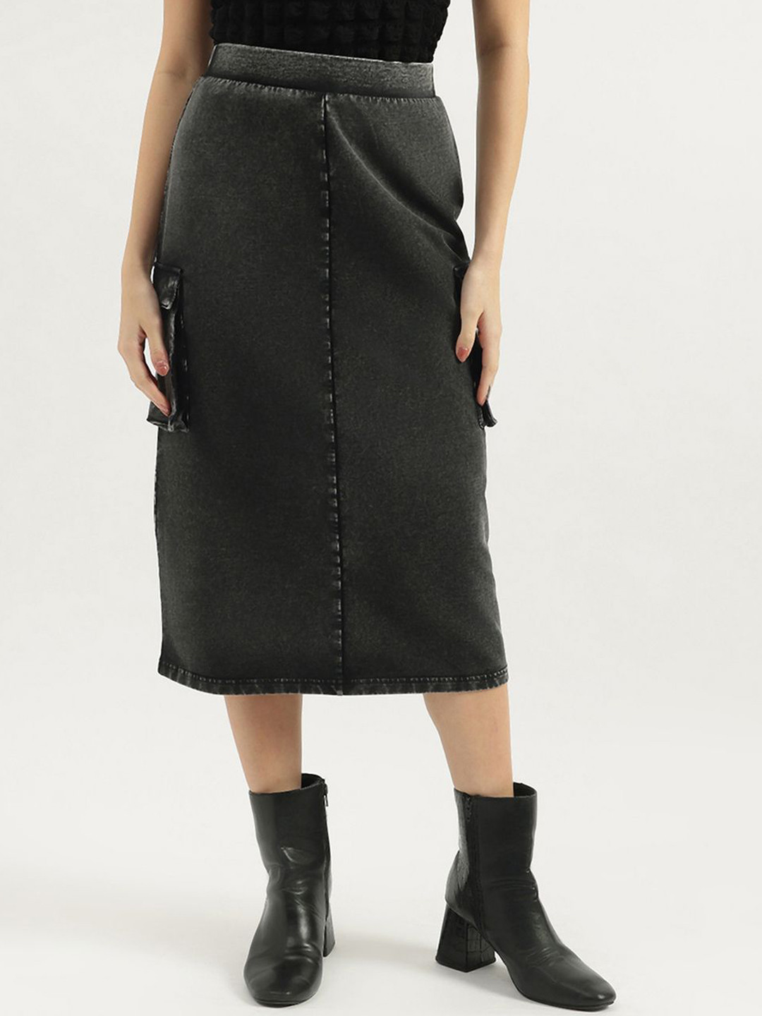 United Colors of Benetton Back Slit Midi Skirt