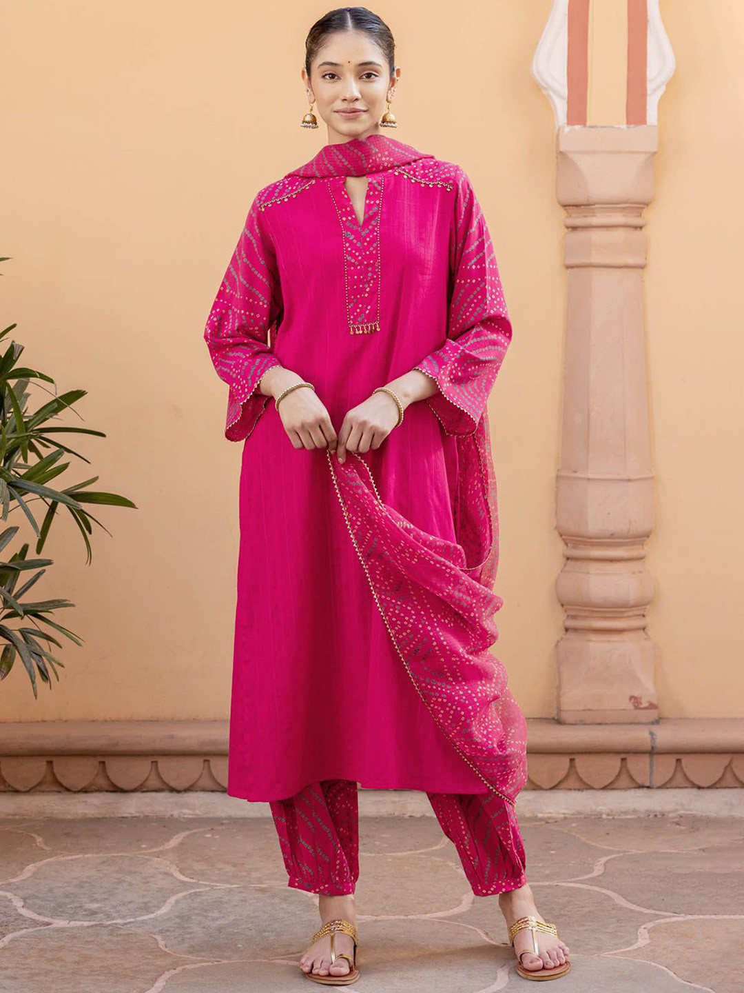 Anni Designer Women Regular Kurta with Harem Pants & With Dupatta