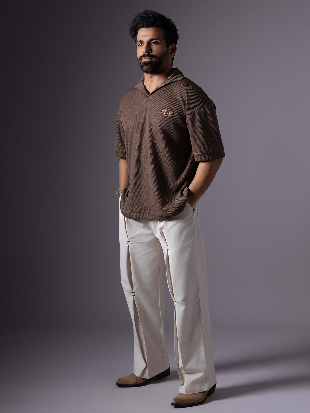 HOP HEAD Men Straight Fit Pleated Cargos Trousers