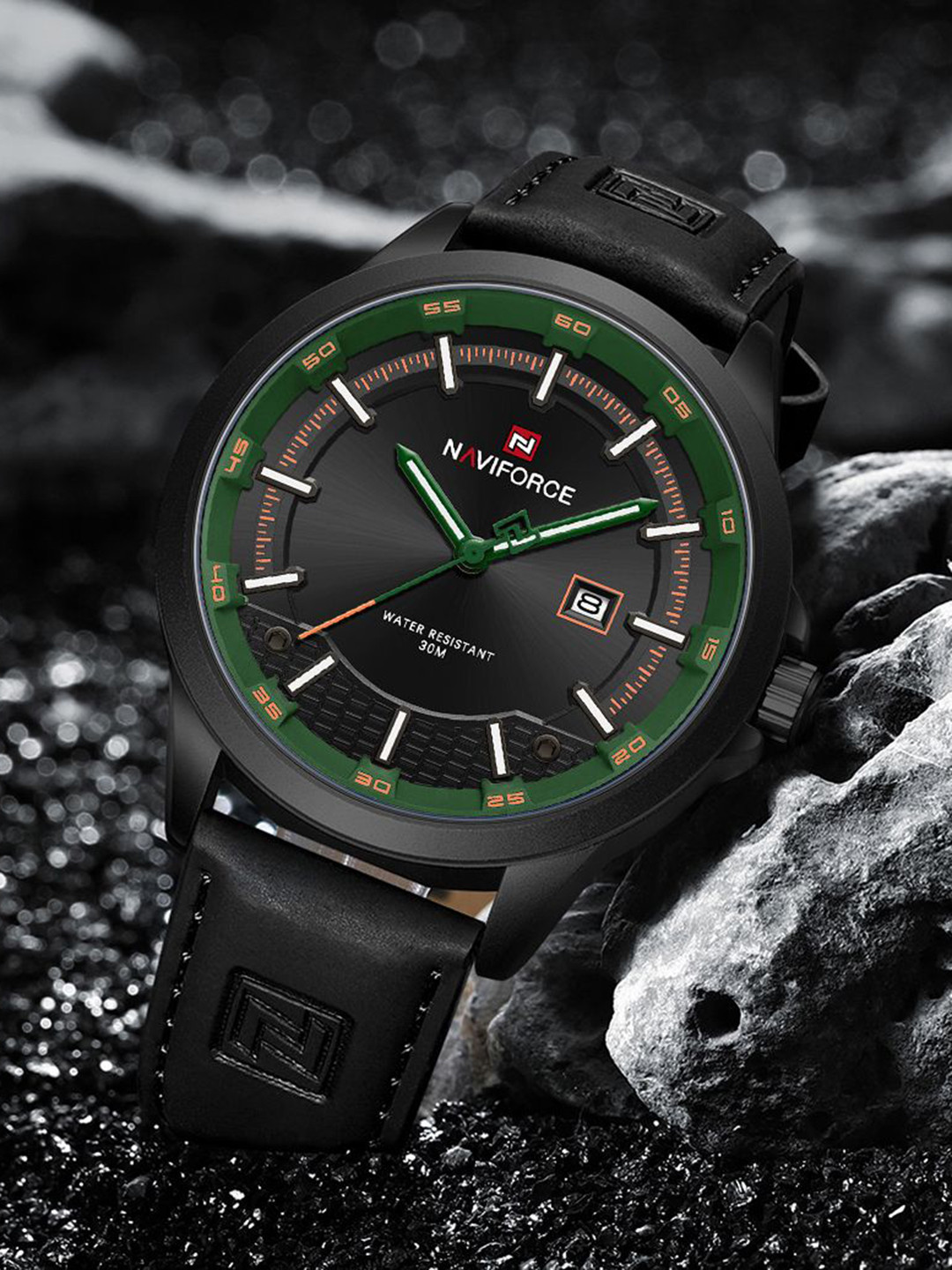 Naviforce Men Dial & Leather Straps Analogue Watch NF9248L_B GN B