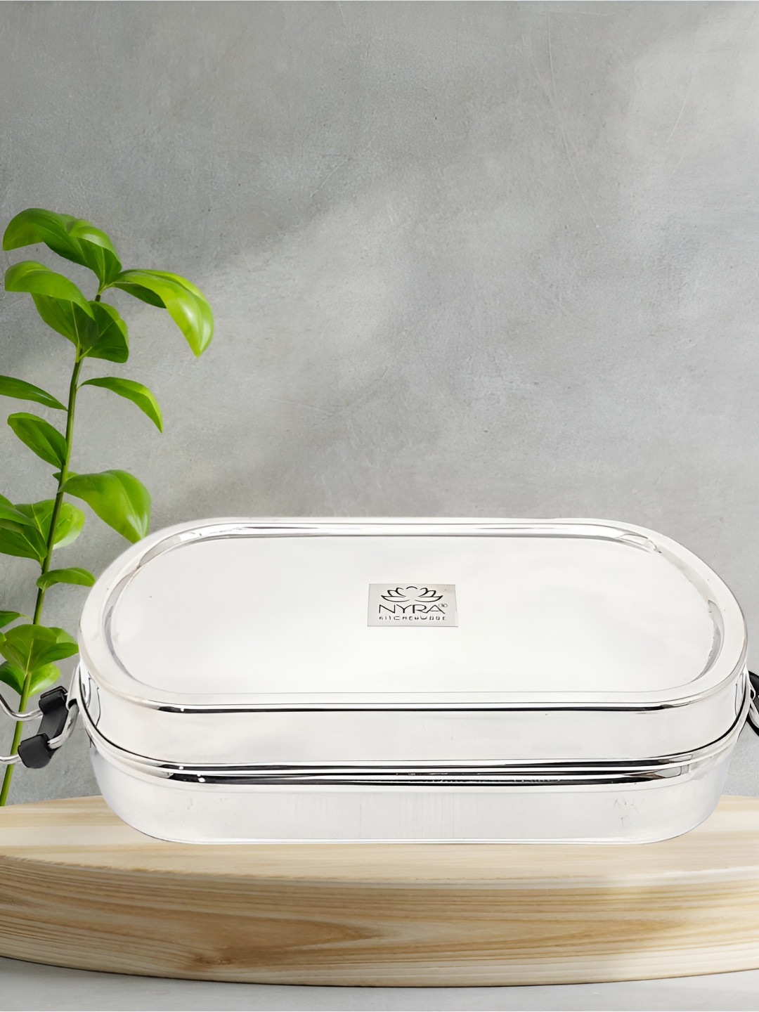 Nyra Kitchenware Stainless Steel Dishwasher Safe Lunch Box With Spoon and Fork