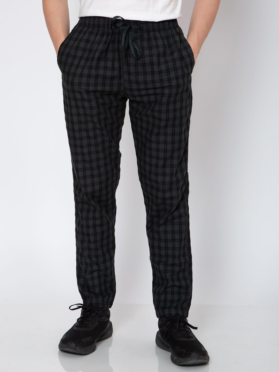 Sparky Checked Mid Rise Trouser