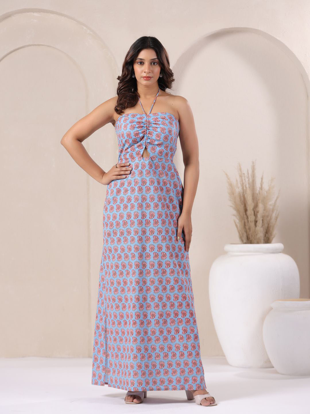 Zenava by Myntra Print Tie-Up Neck Bodycon Maxi Dress