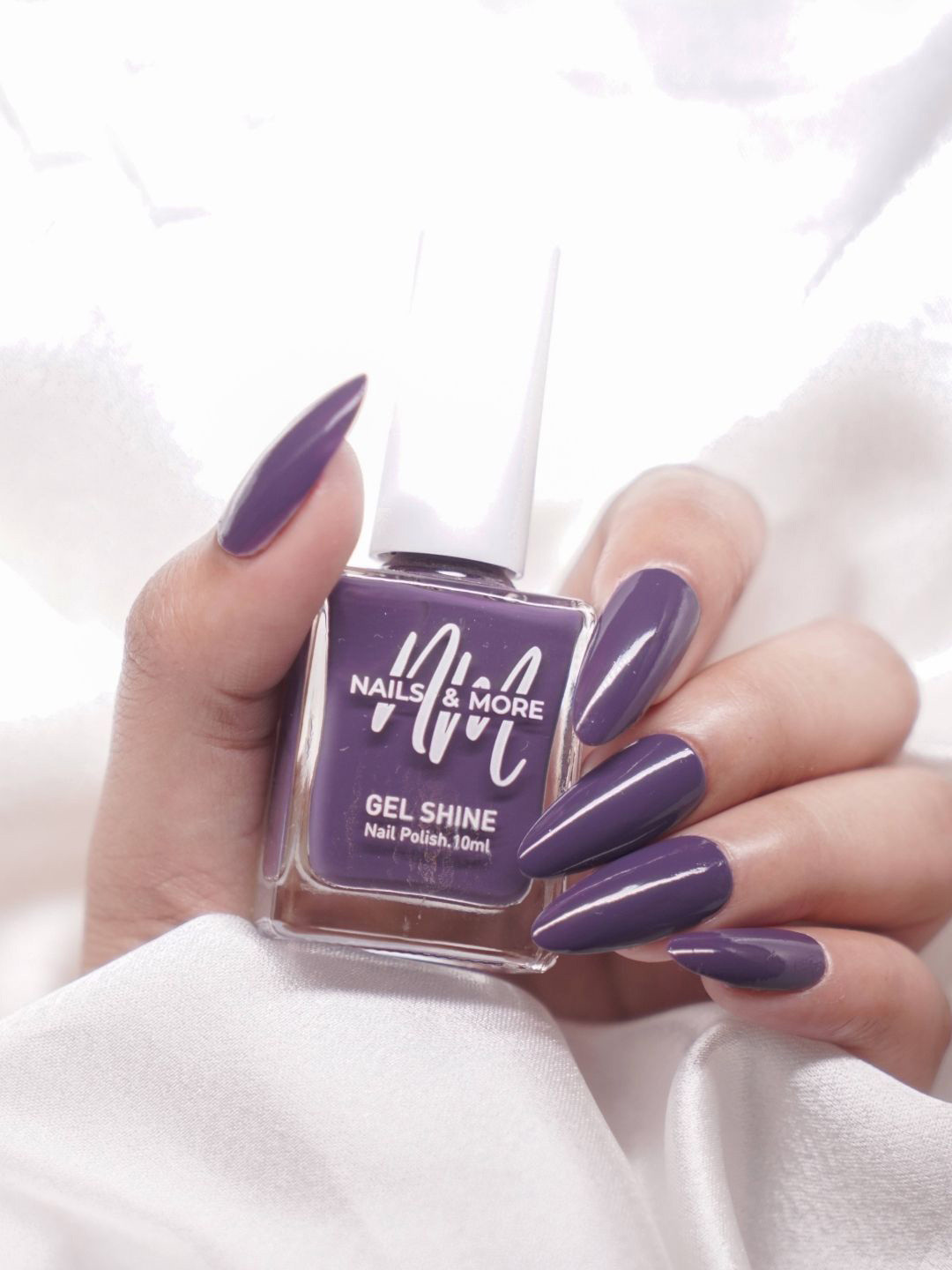 nails & more Gel Shine Glossy Argan Oil Long-Wearing Nail Polish - 10 ml - Amethyst 27