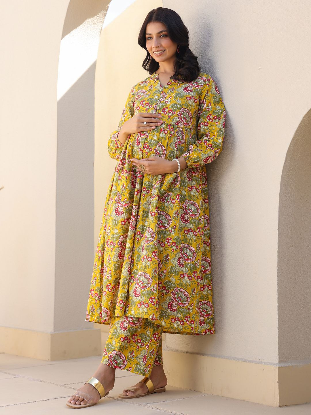 Janasya Women Mustard Pure Cotton Floral Printed A-line Maternity Kurta Pant Set