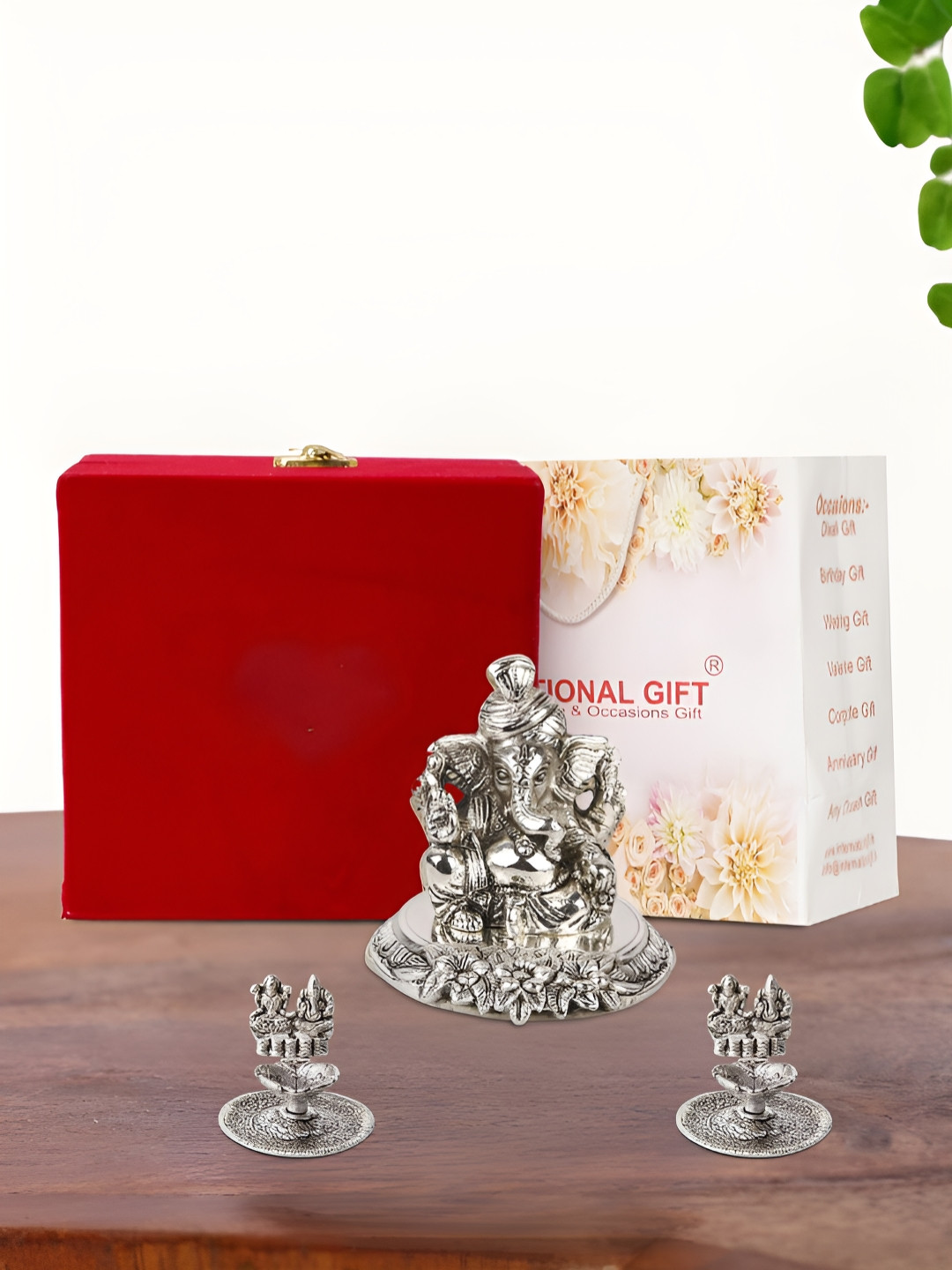 INTERNATIONAL GIFT Silver Plated Pagdi Ganesh Idol with 2 Diya Box and Bag