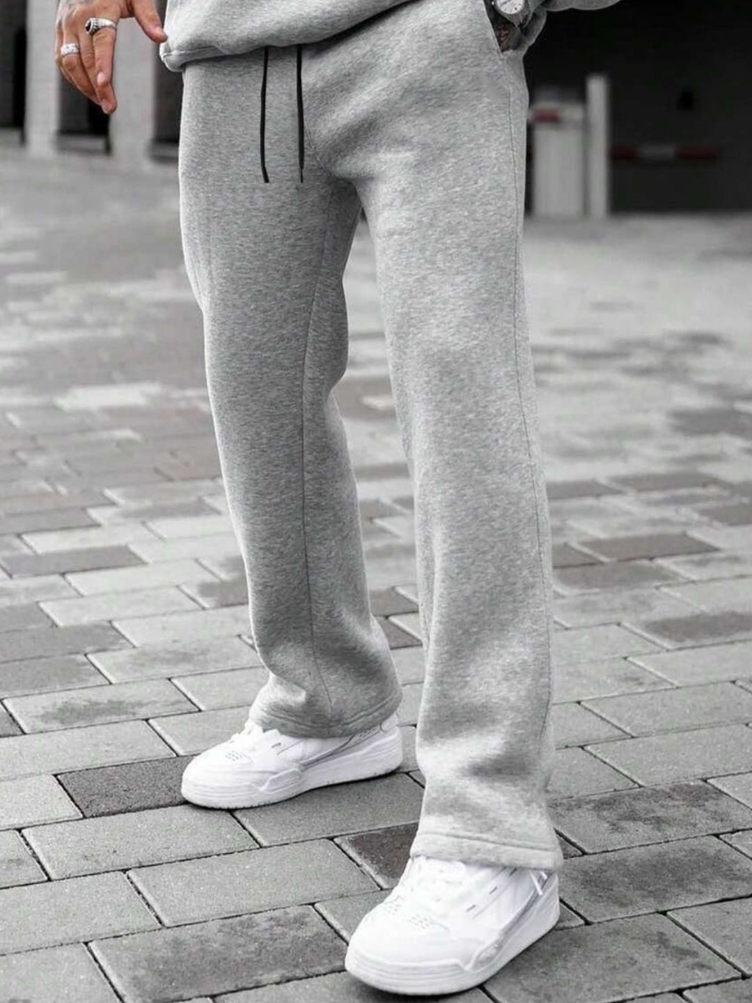 FLYNOFF Men Relaxed Loose Fit Mid-Rise Korean Pants