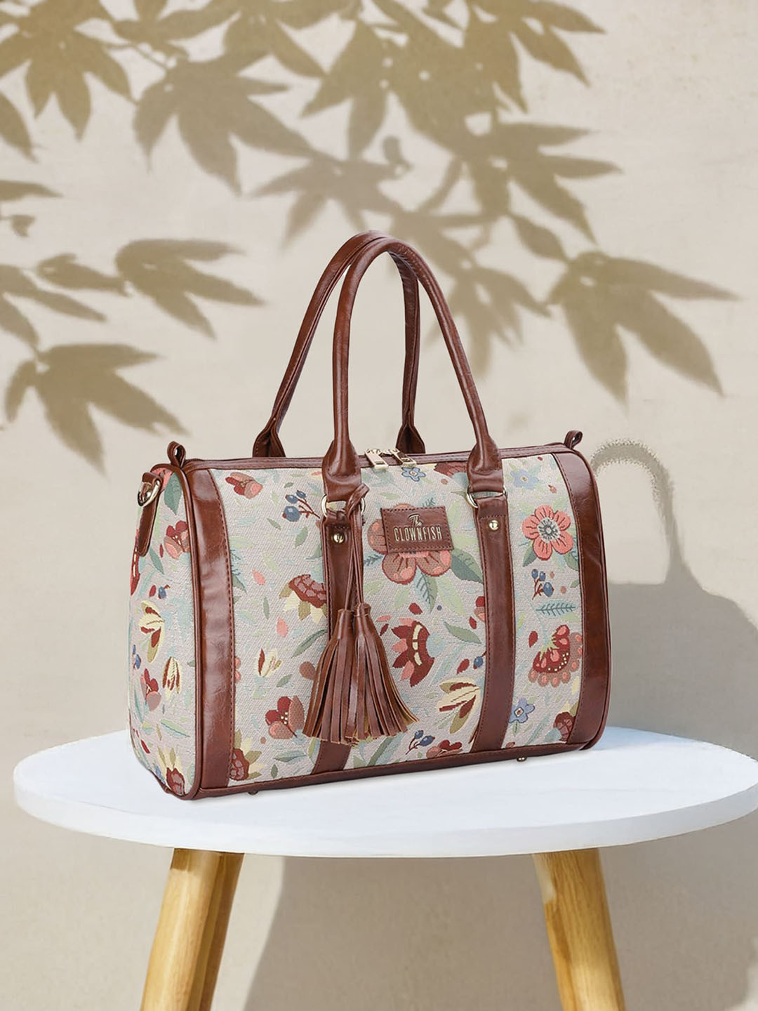 THE CLOWNFISH Women Graphic Printed Bowling Shoulder Bag