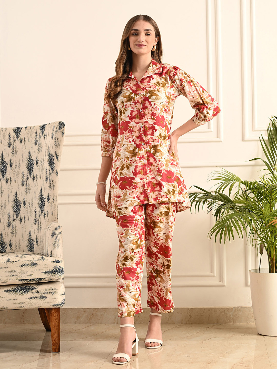Mintmarie Floral Printed Cuffed Sleeves Shirt With Trousers