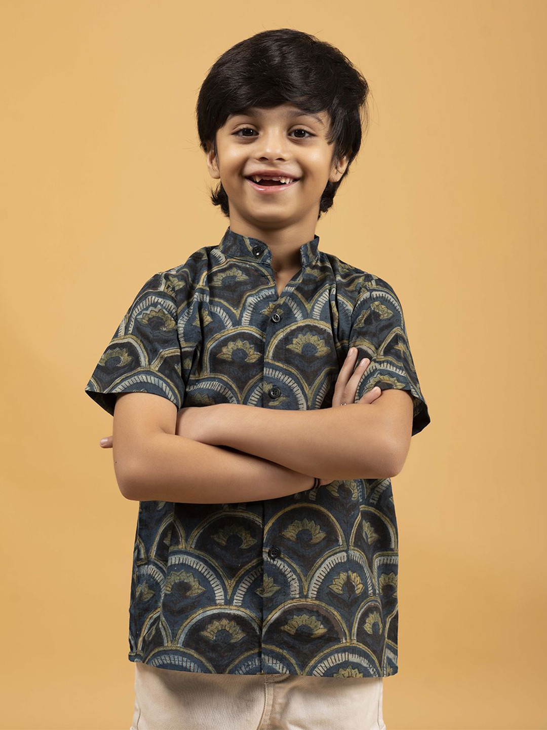 SPARSA Boys Standard Fit Band Collar Floral Printed Cotton Casual Shirt