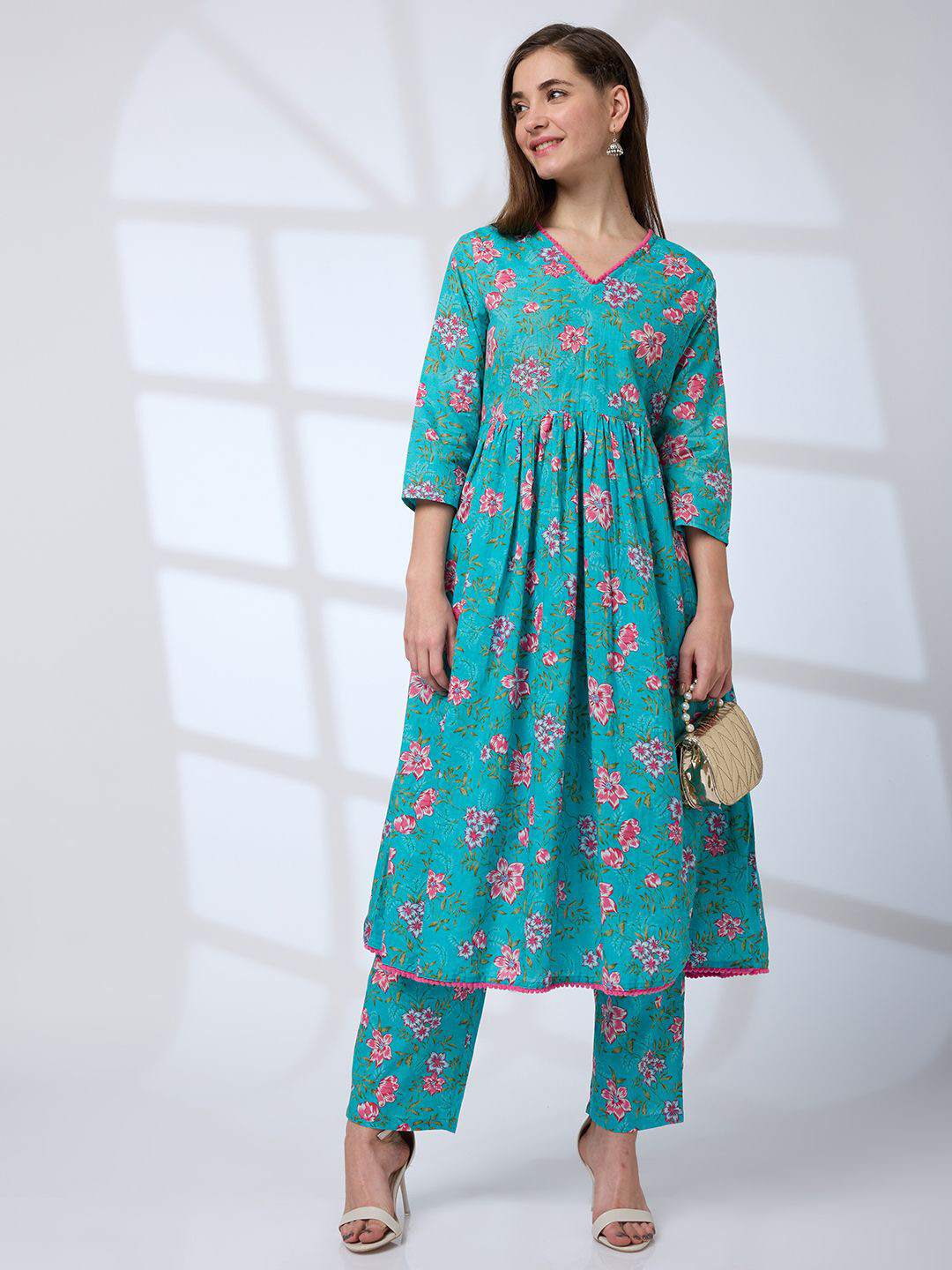 Globus Pom Pom Lace V-Neck Floral Print Pleated A-Line Kurta With Pants Workwear Set