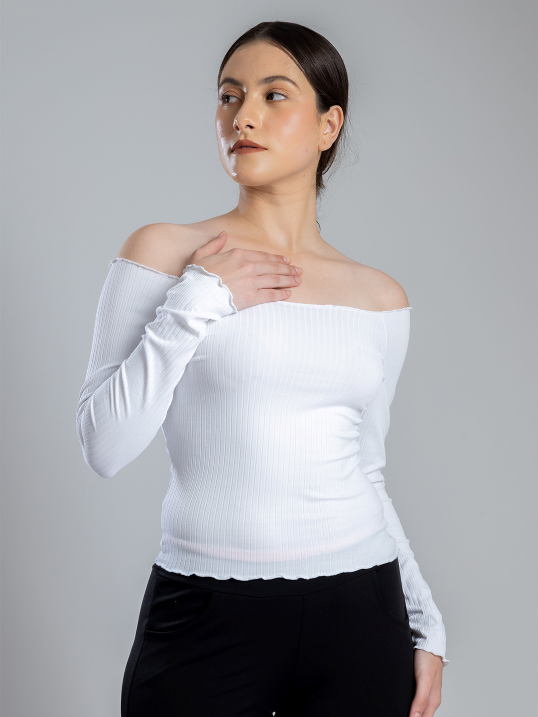 PYR8 Women Ribbed Ribbed Off-Shoulder Top