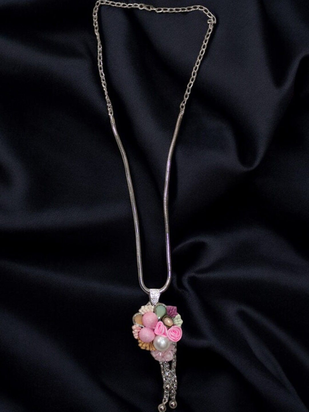 Jolly Faces Stone Studded & Beaded Floral Pendant With Chain